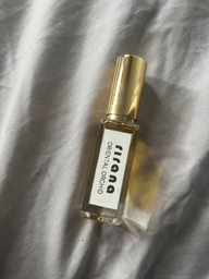Rirana Parfume logo